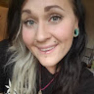 Meet your Posher, Emillie